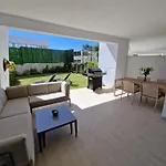 In Vanian Gardens Эстепона